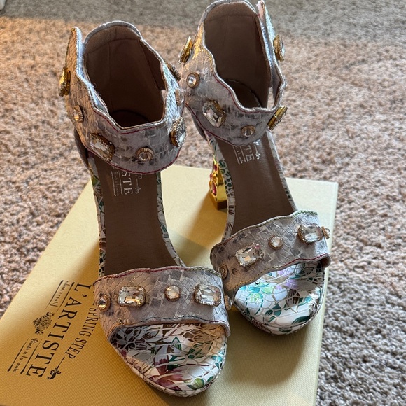 Spring Step L'Artiste Embellished Multicolor Heels - Picture 2 of 7